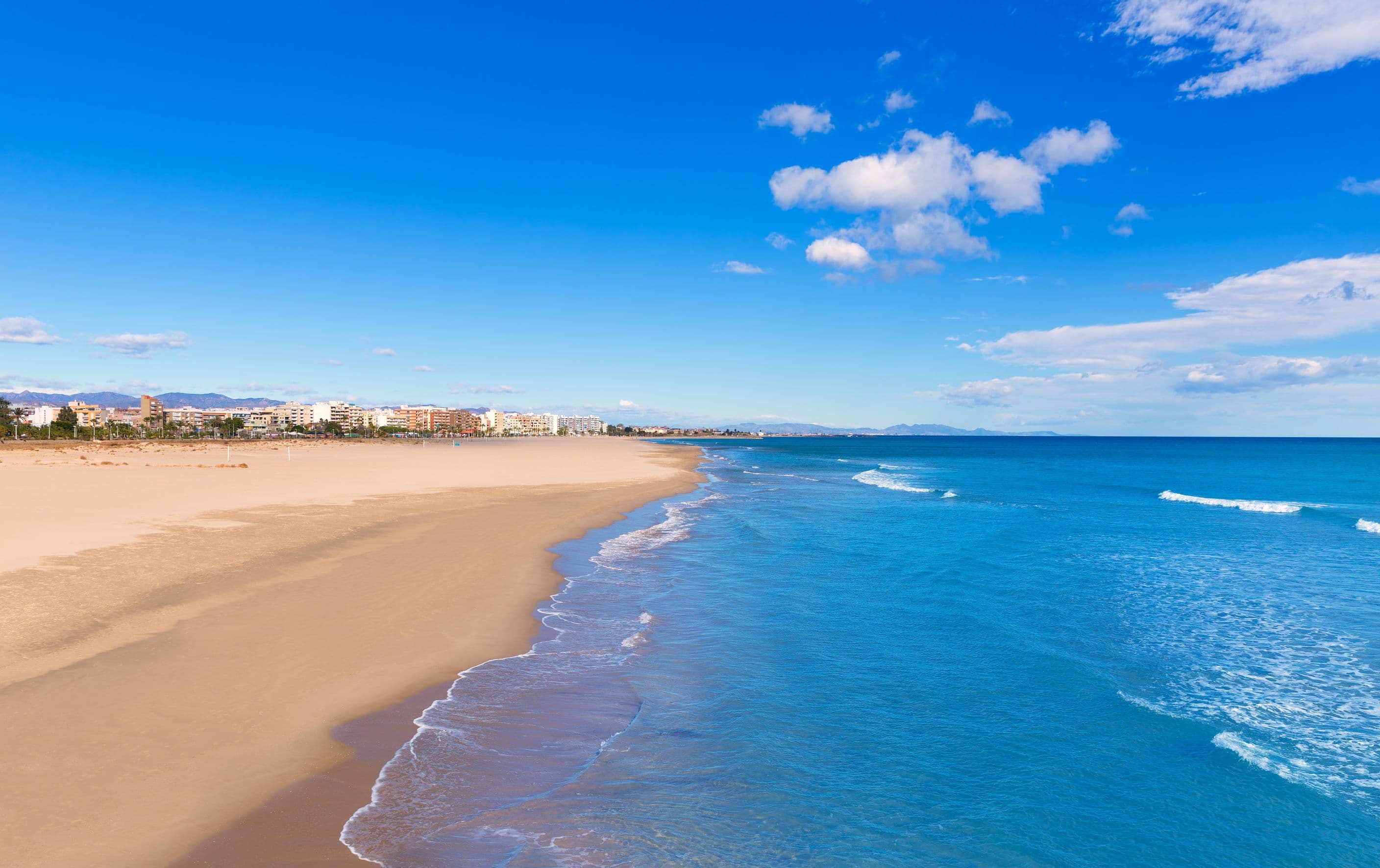 Costa de Valencia - Küstenabschnitt im Südosten Spaniens, bekannt für ihre Strände, das Mittelmeerklima, die schmackhafte Küche und das mediterrane Flair