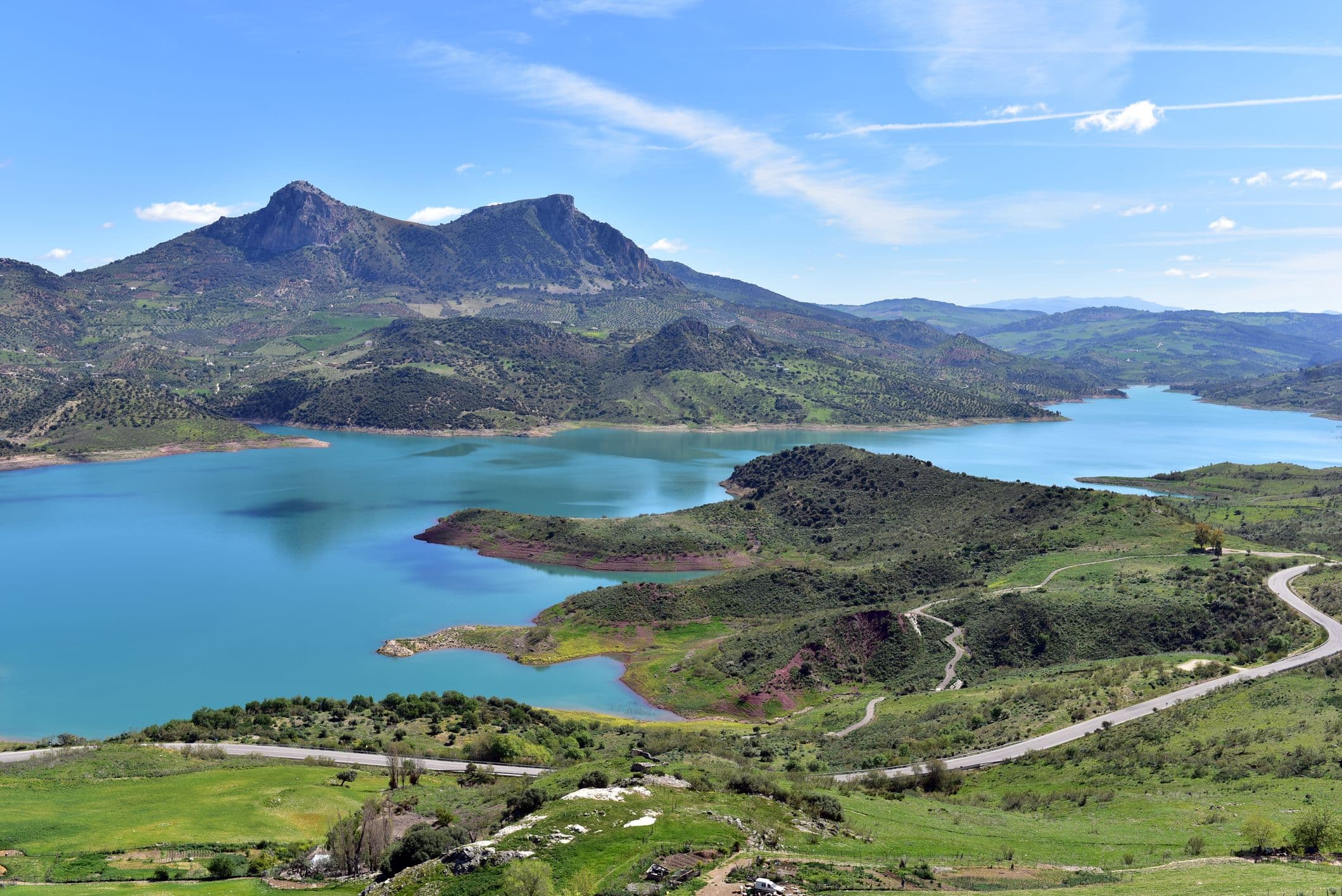  Zahara - liegt in den Gemeindegebieten von Zahara de la Sierra und El Gastor und dient als Wasserreservoir für die Landwirtschaft