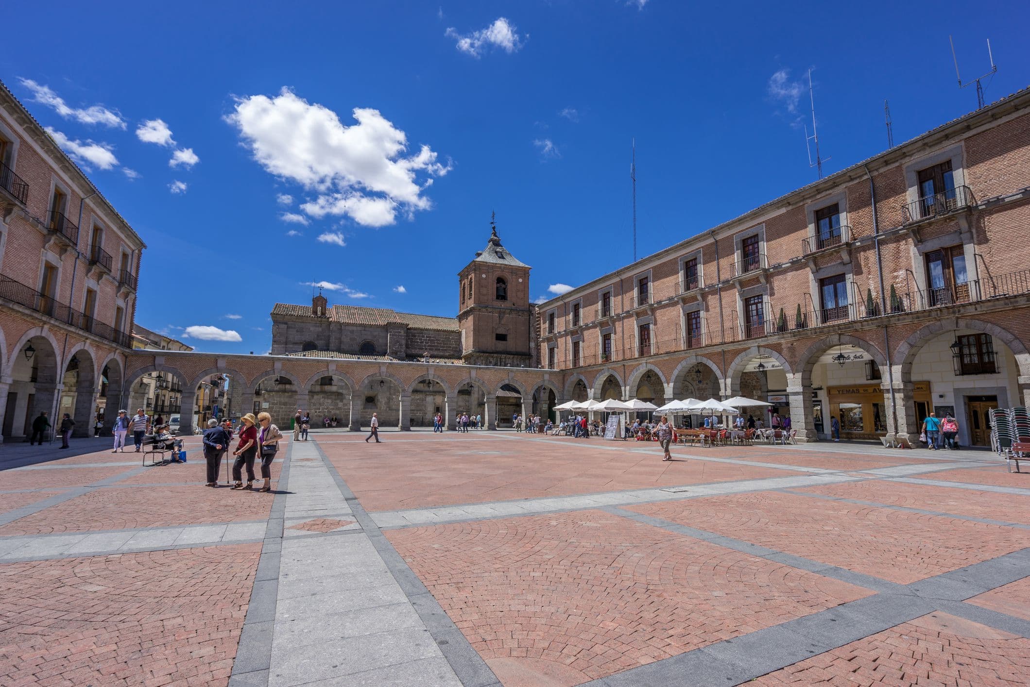 Plaza del Mercado Chico - zentrale Platz im historischen Zentrum von Ávila