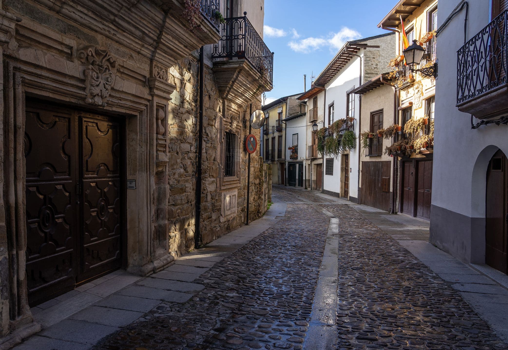 Villafranca del Bierzo - liegt am bekannten Jakobsweg (Camino de Santiago)