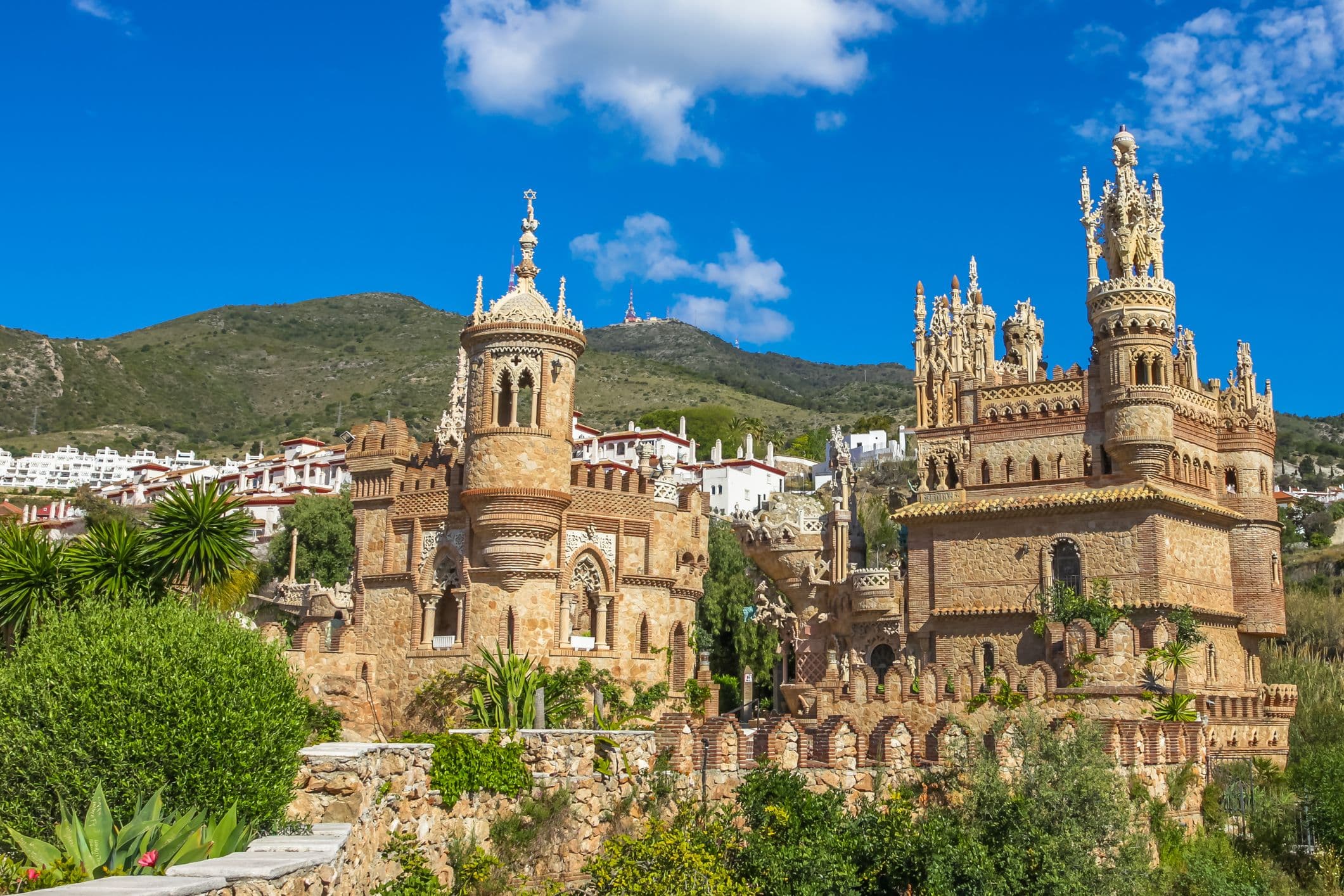 Castillo de Colomares - einzigartiges Denkmal in Benalmádena, Spanien, das Christoph Kolumbus und die Entdeckung Amerikas ehrt