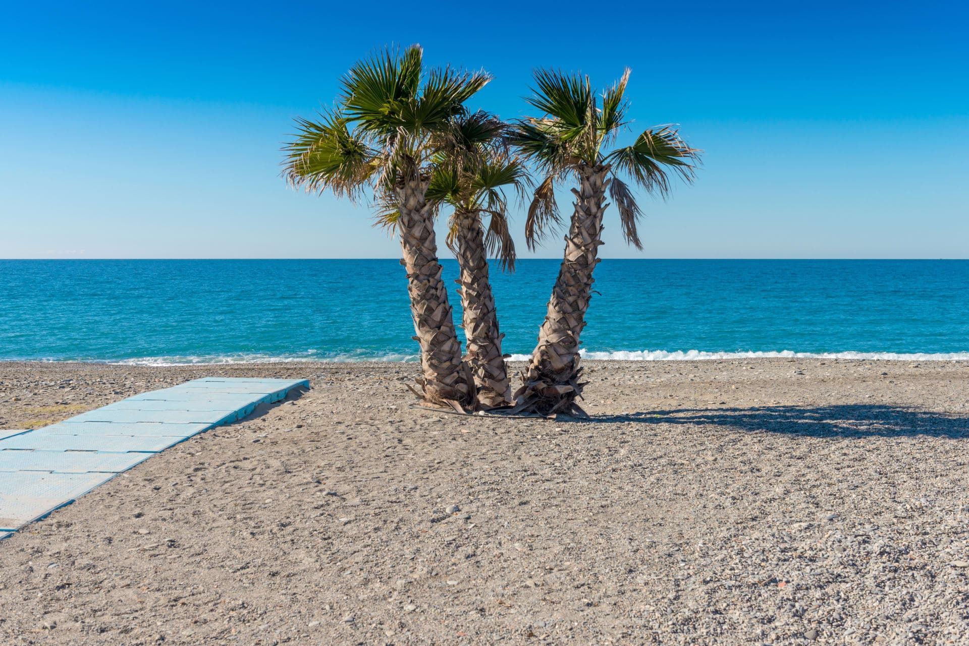 Strand La Herradura an der Costa Tropical