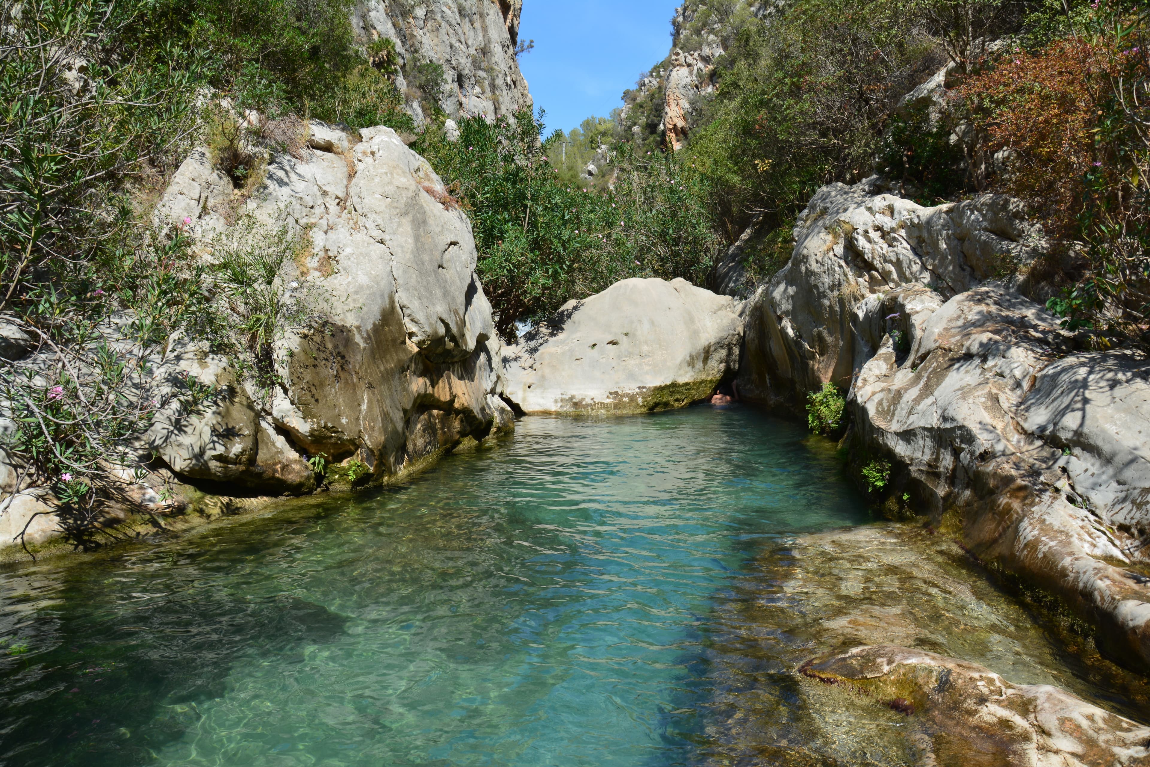 Die Wasserfälle von Fuentes del Algar in der Nähe von Alicante.